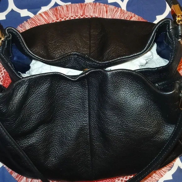 Coach Black Leather Women's Bag - Picture 10 of 16